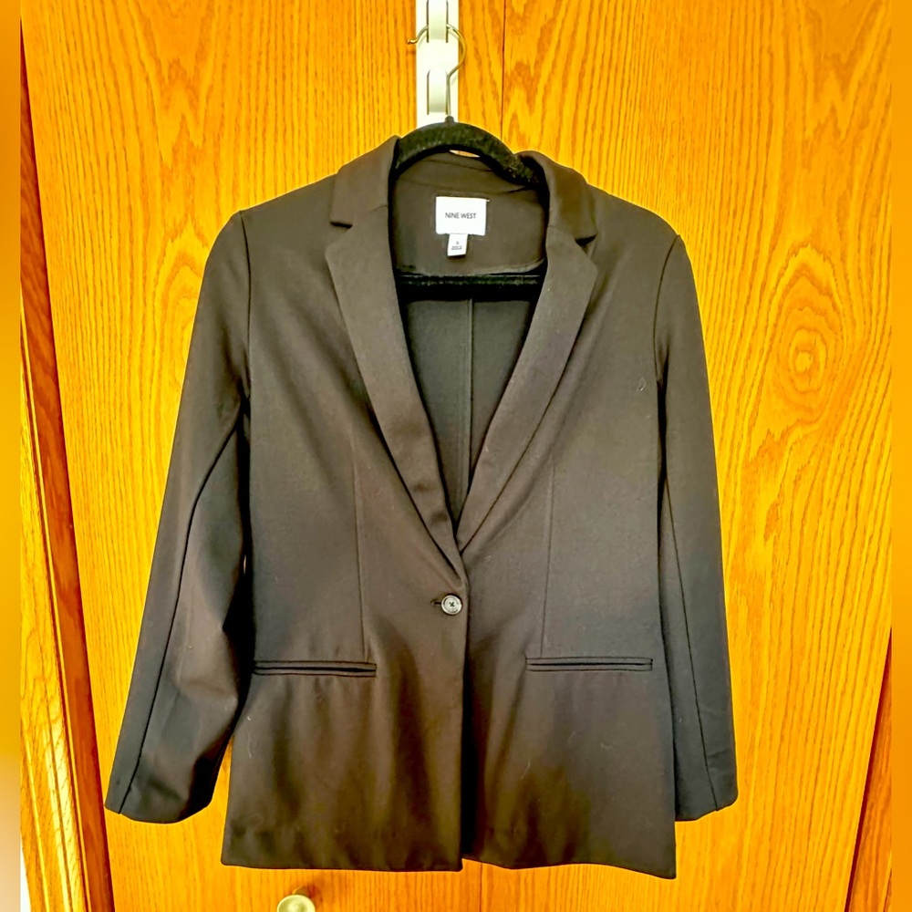 Size small - black blazer